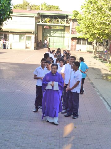 Entrada de Padre con Alumnos de 5to año