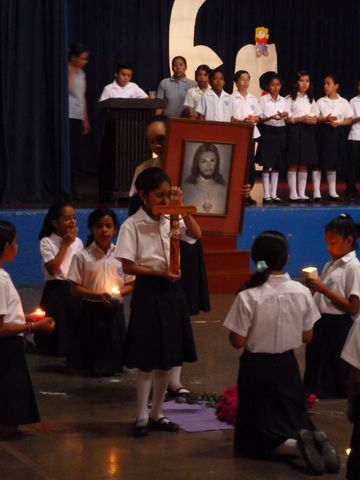 Víacrucis de Primaria