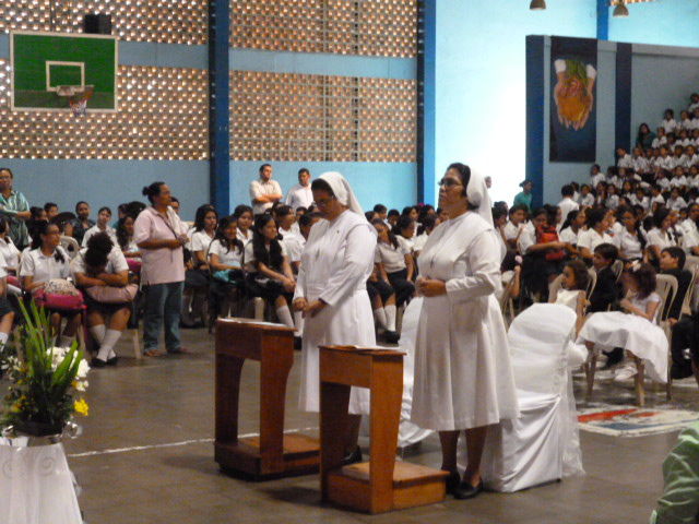Sin Nombre